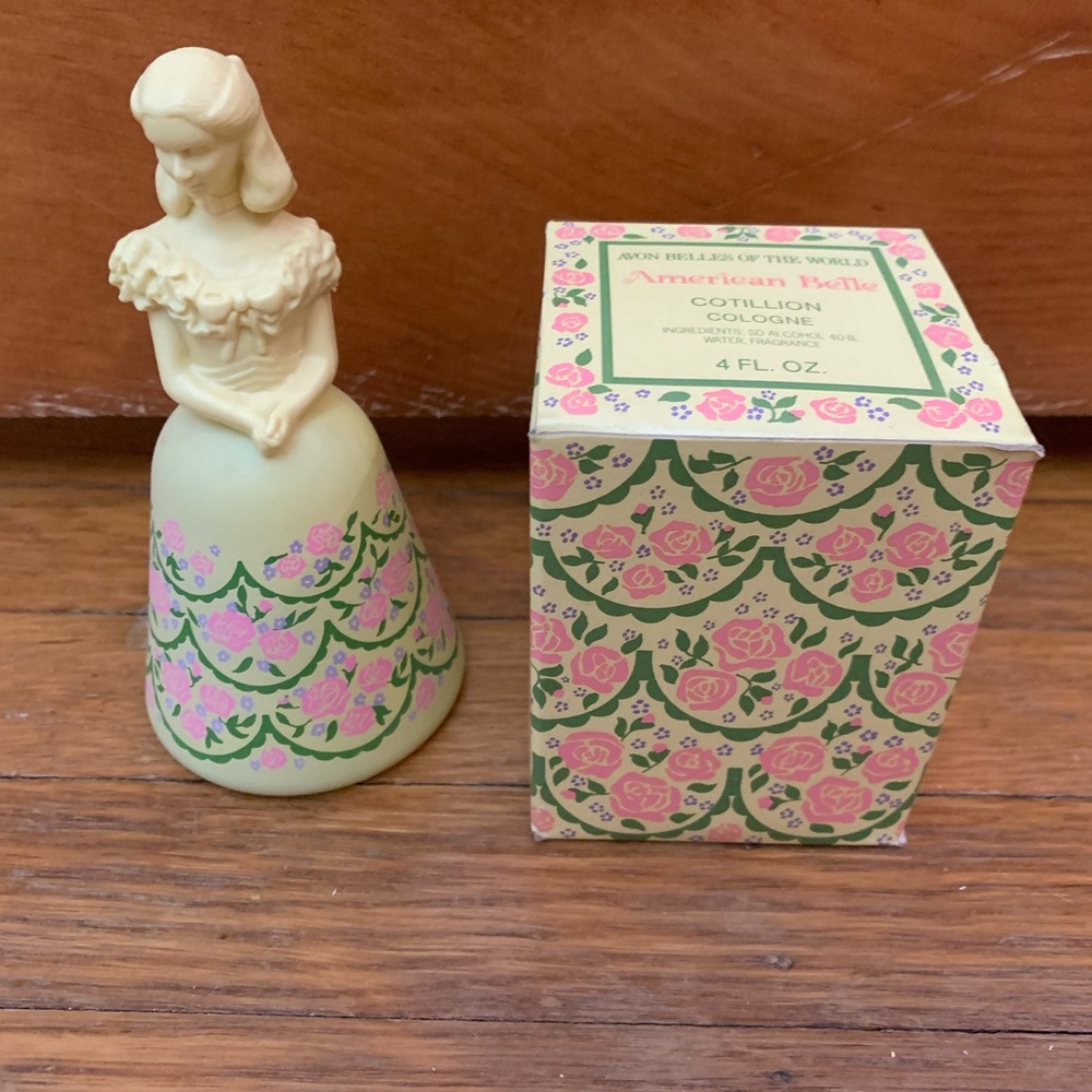 American Belle Figural Bottle Belles of the World Lady Decanter Avon 1978 VTG